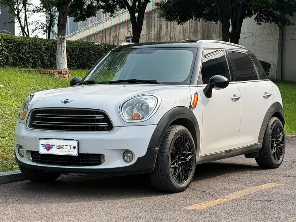 MINI Countryman 2015