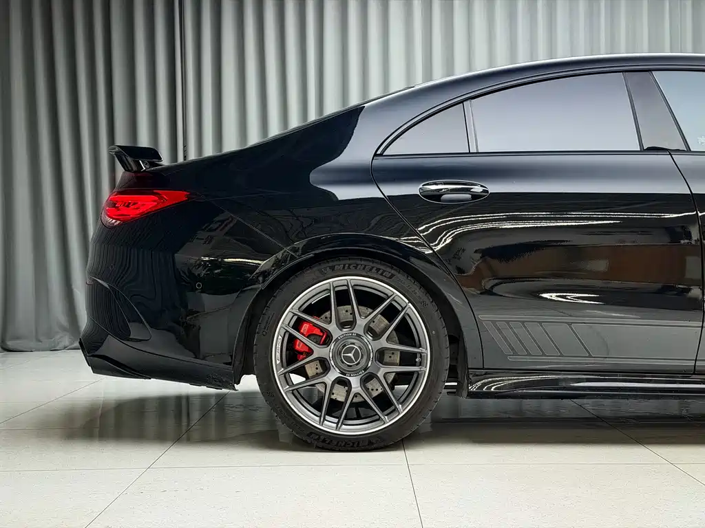 Mercedes-Benz CLA AMG 2023 — фото 4