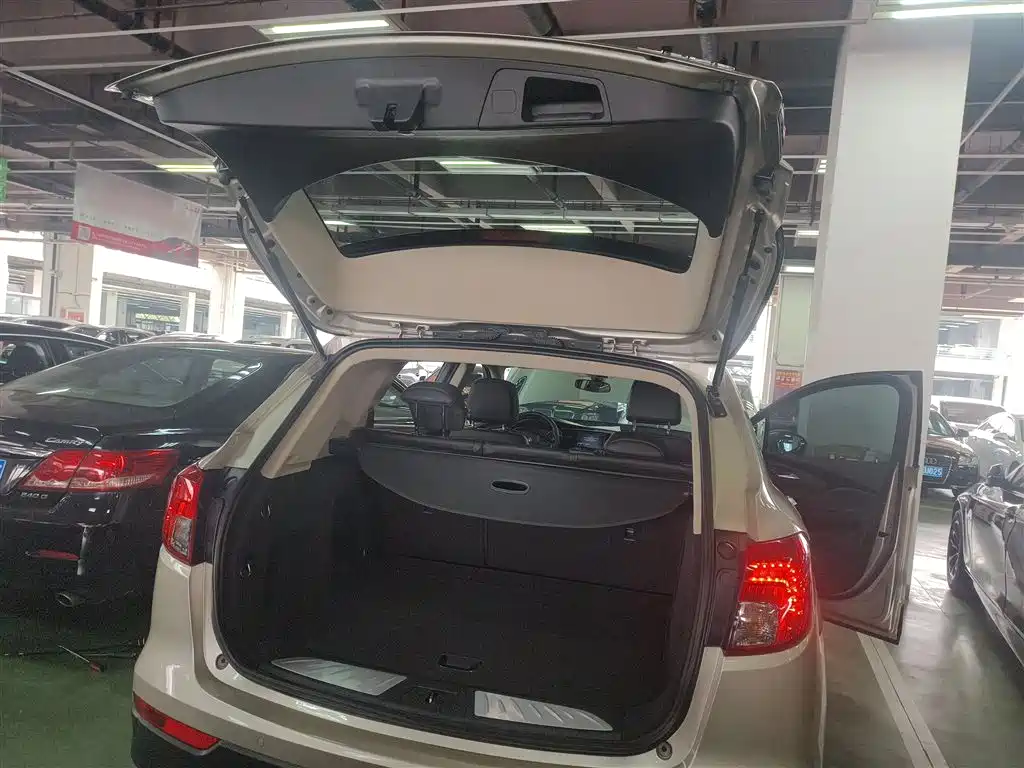 Buick Envision Plus 2016 — фото 19