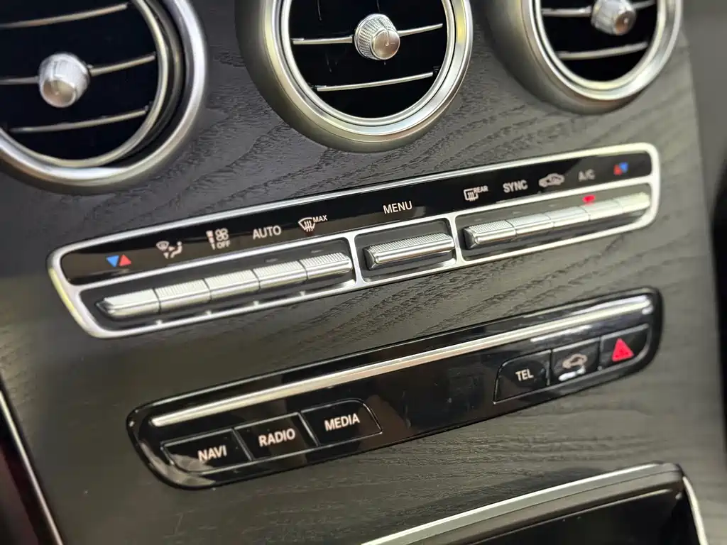 Mercedes-Benz C-Class 2020 — фото 14