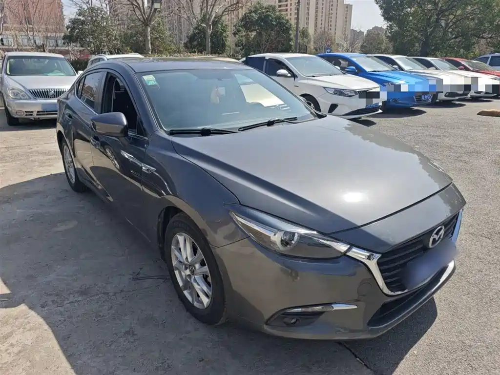 Mazda 3 Axela 2019 — фото 4