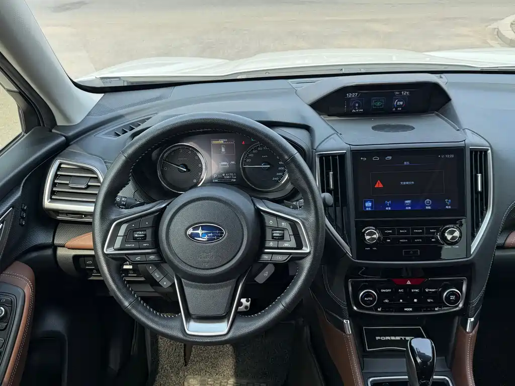 Subaru Forester 2020 — фото 13
