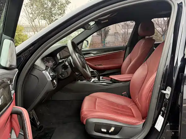 BMW 5 Series 2019