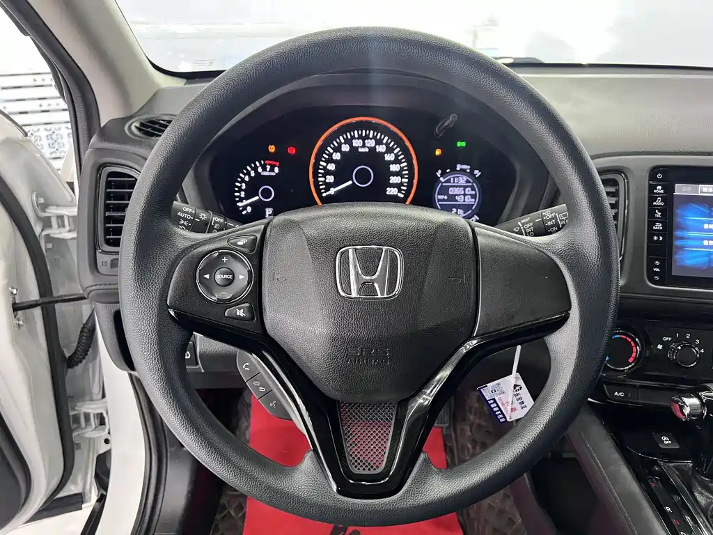 Honda Vezel 2022 — фото 12