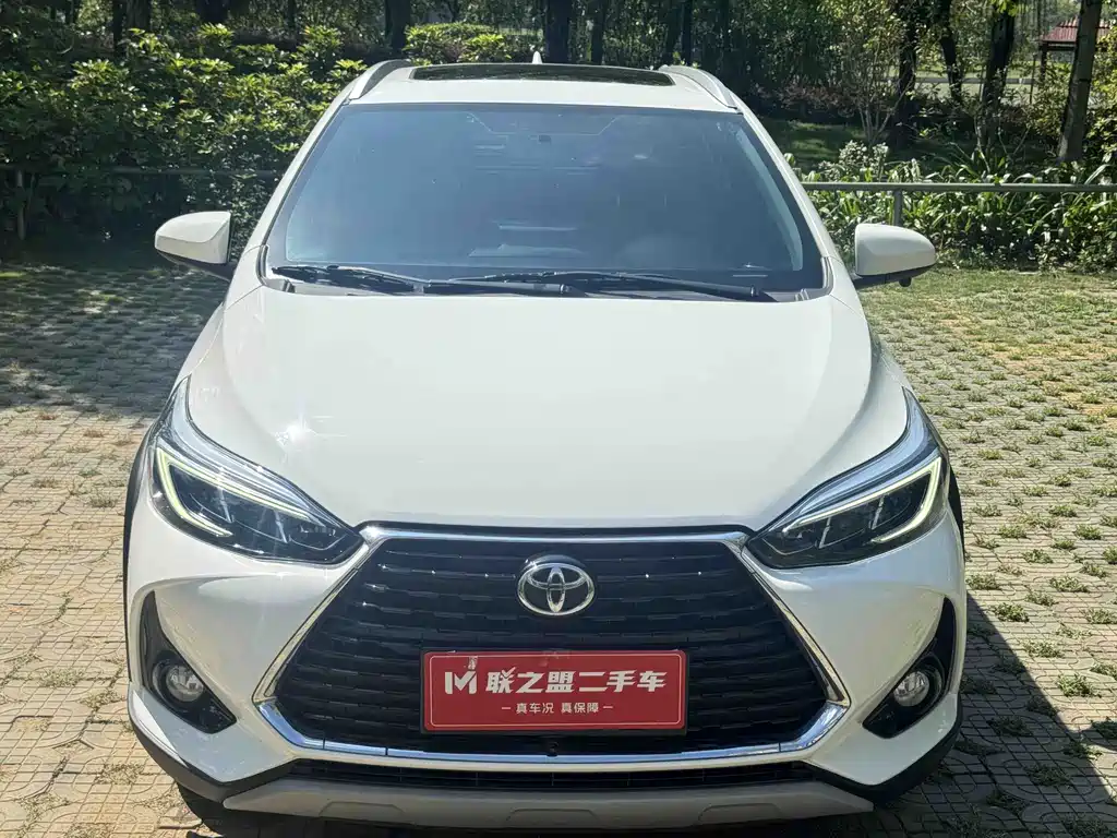 Toyota Yaris L 2023