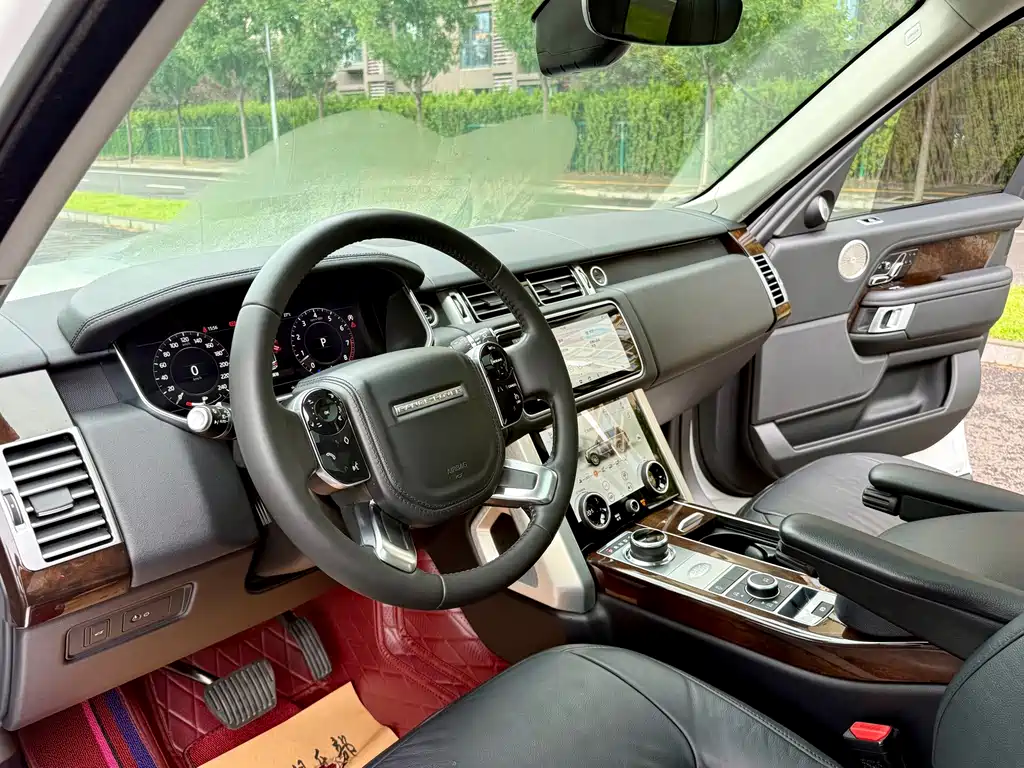 Land Rover Range Rover 2022 — фото 15