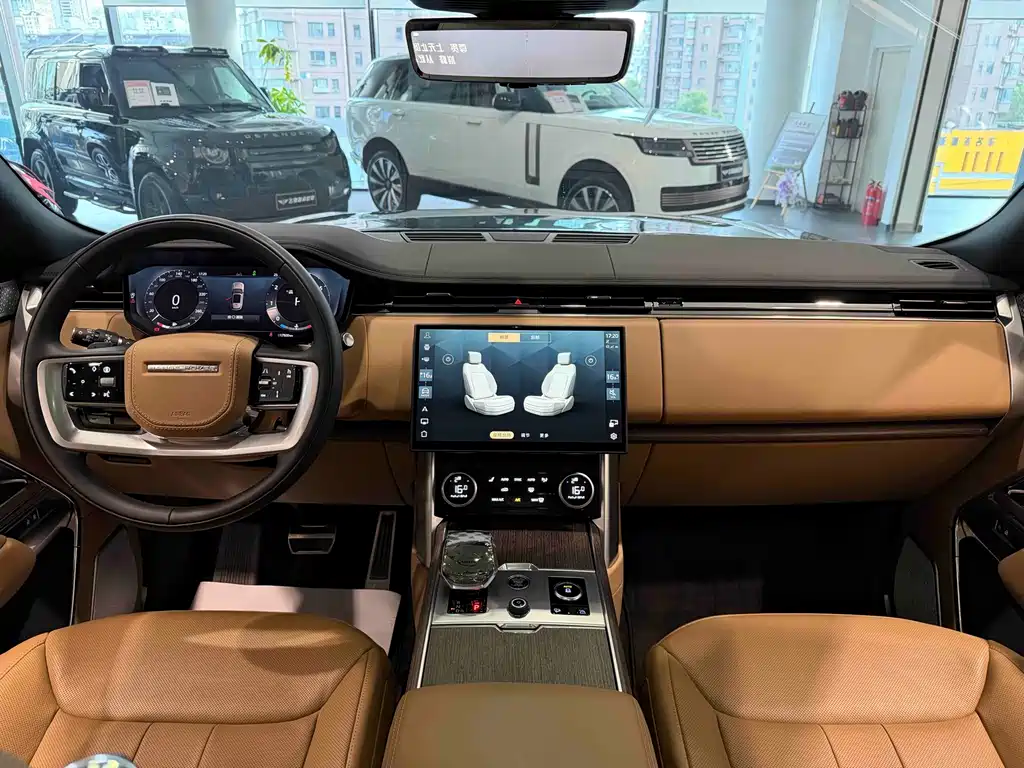 Land Rover Range Rover 2025 — фото 18