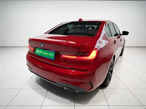 BMW 3 Series 2021
