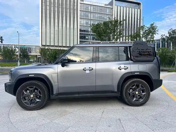 Jetour Traveller 2025
