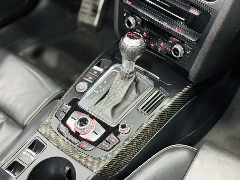 Audi RS 5 2015 — фото 8