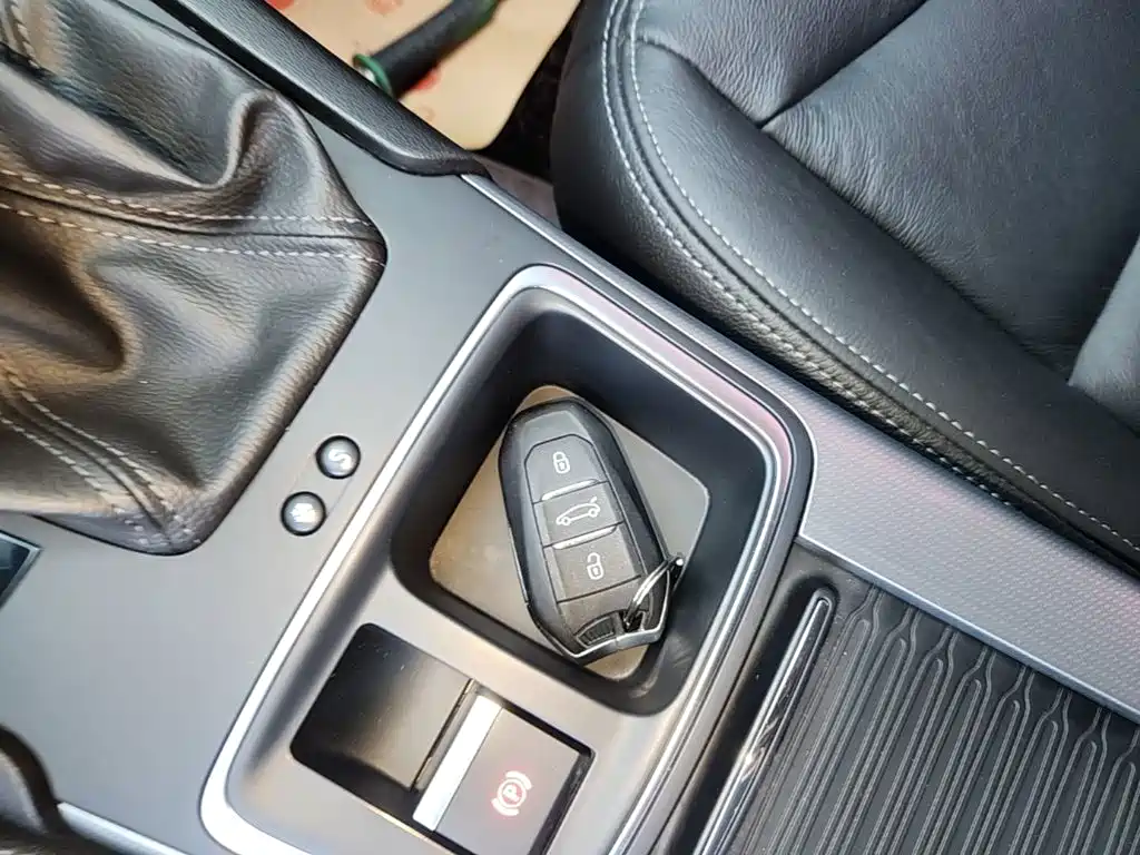 Citroën C4L 2017 — фото 9