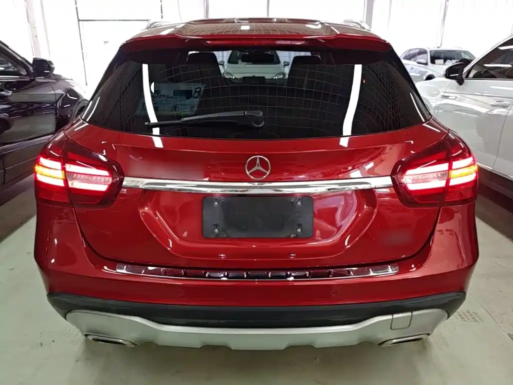 Mercedes-Benz GLA 2018 — фото 6