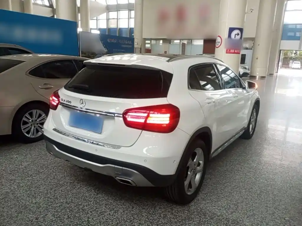 Mercedes-Benz GLA 2019 — фото 7