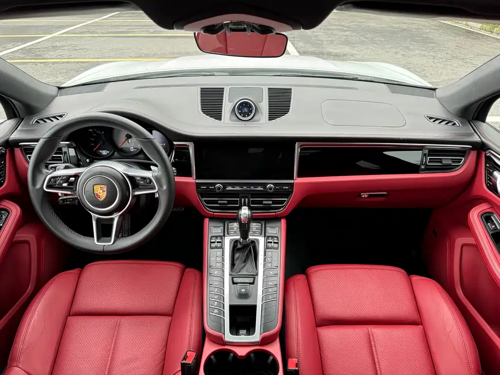Porsche Macan 2020 — фото 7