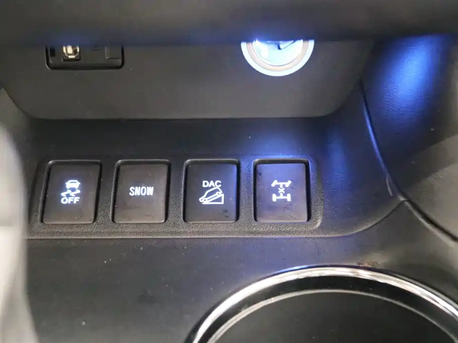 Toyota Highlander 2018 — фото 10