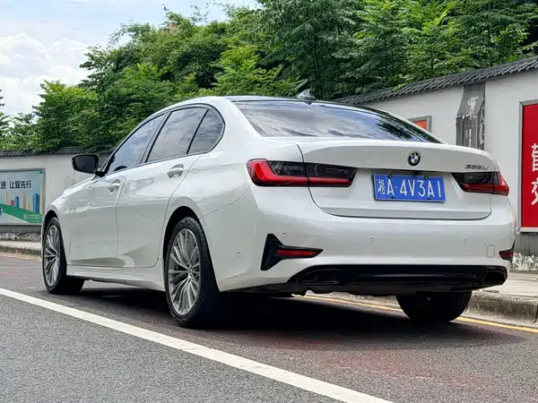 BMW 3 Series 2019