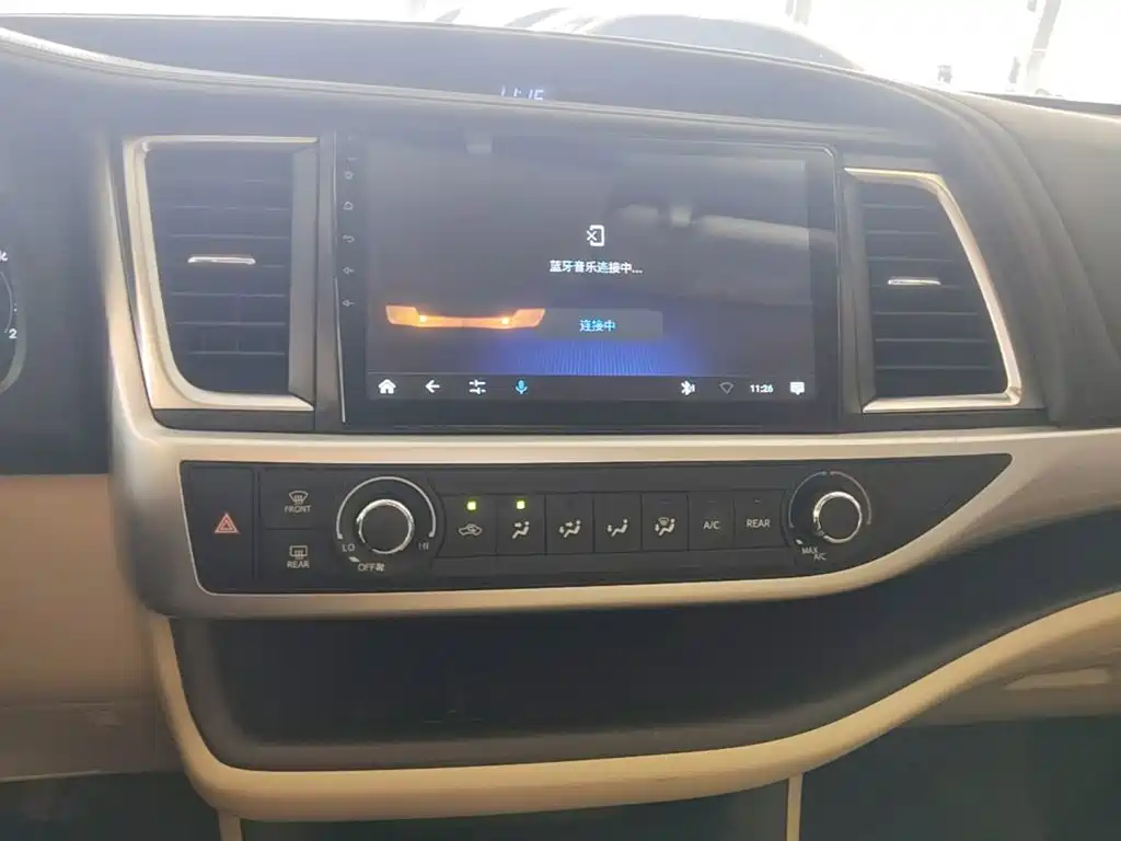 Toyota Highlander 2020 — фото 13