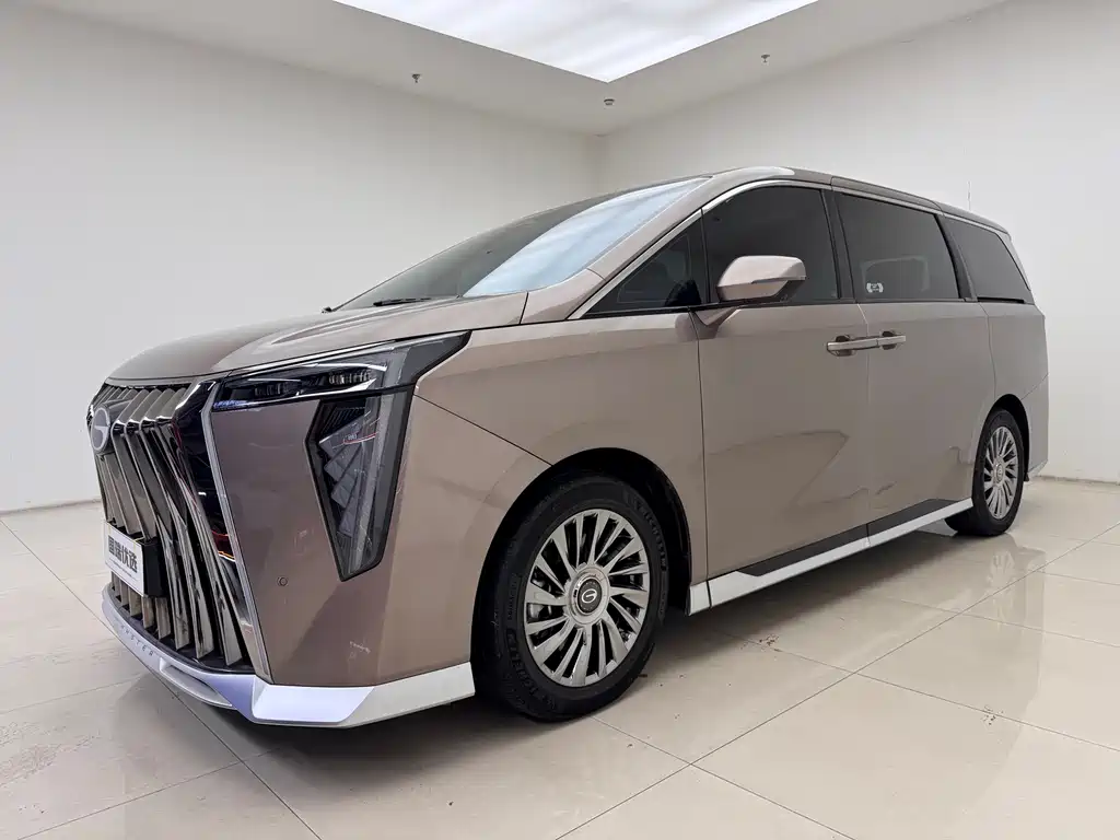 GAC Motor Trumpchi M8 2022 — фото 1