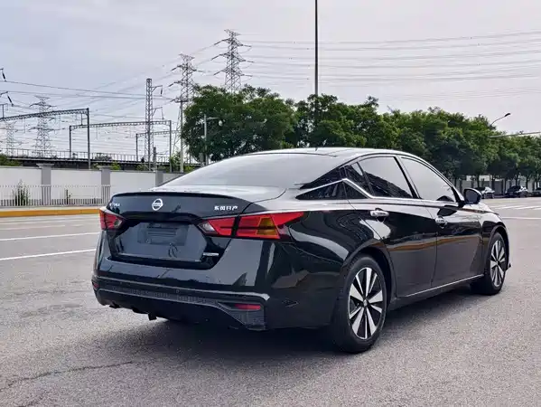 Nissan Teana 2021