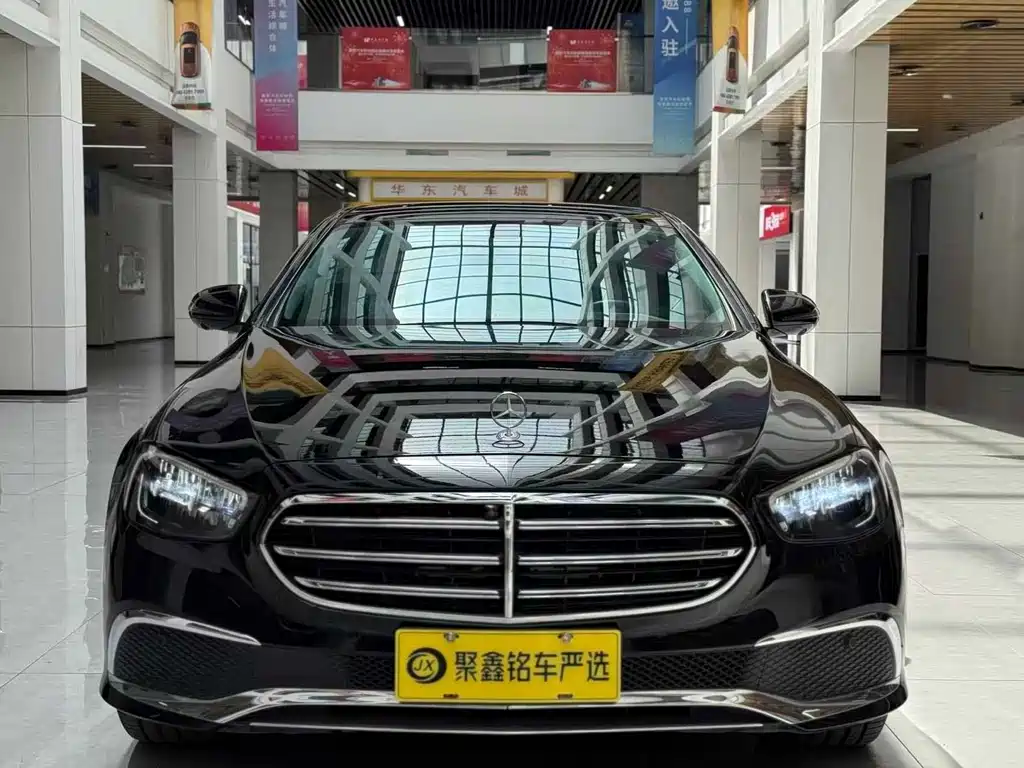 Mercedes-Benz E-Class 2023