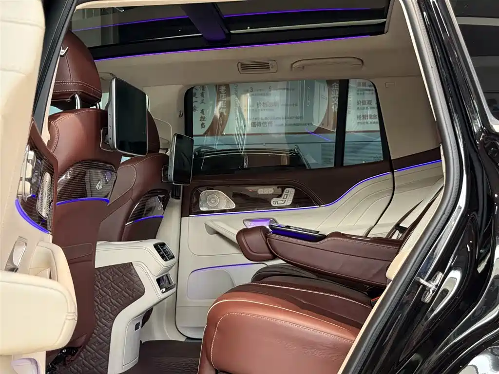 Mercedes-Benz GLS 2023 — фото 23