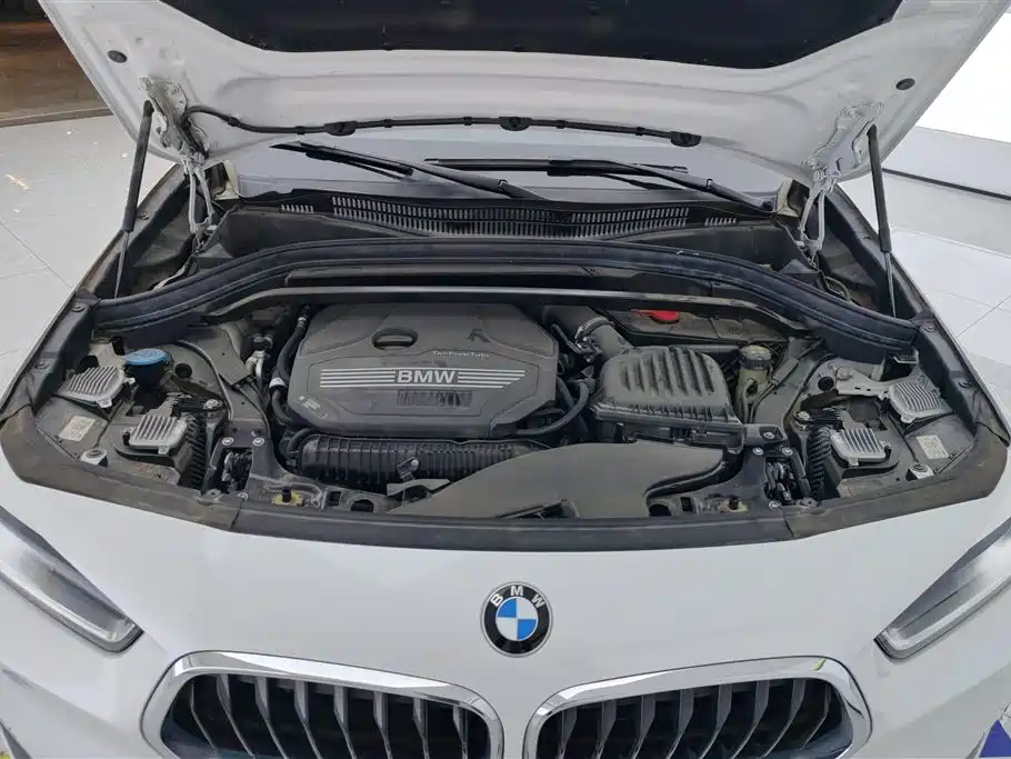 BMW X2 2021 — фото 10