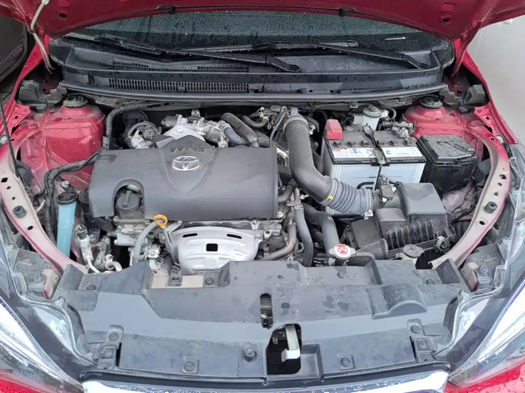 Toyota Yaris L 2023 — фото 20