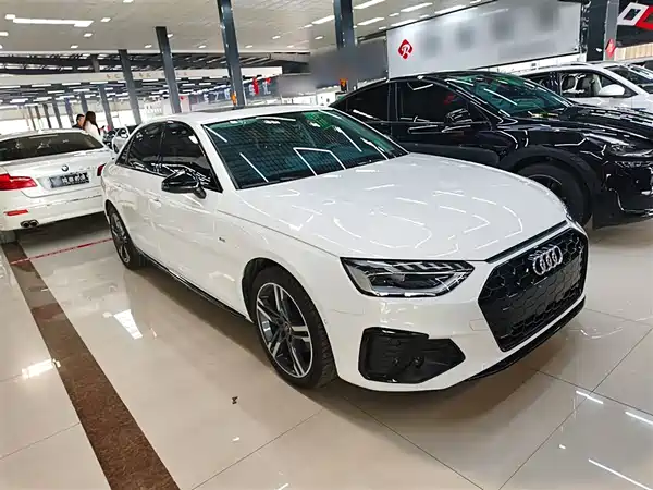 Audi A4L 2022