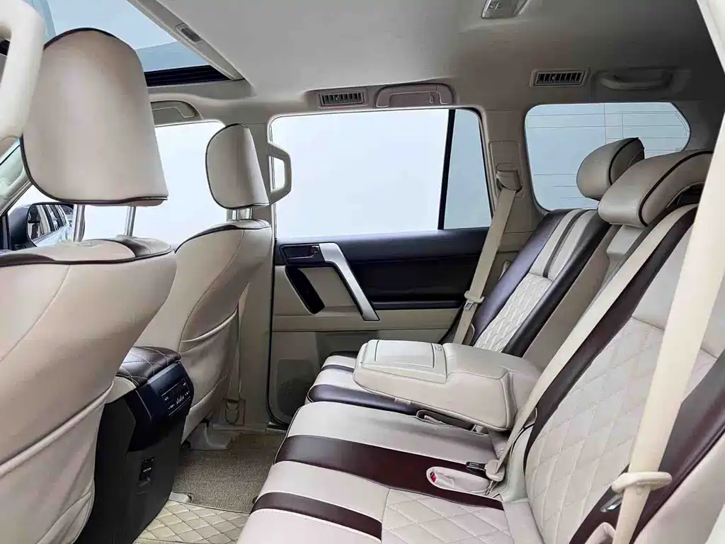 Toyota Prado 2020 — фото 12