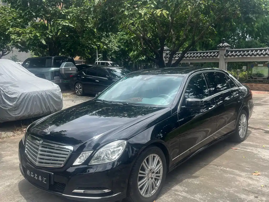 Mercedes-Benz E-Class 2012
