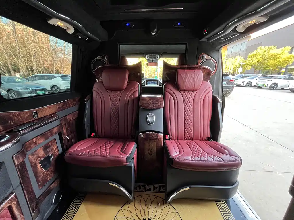 Mercedes-Benz Vito 2018 — фото 17