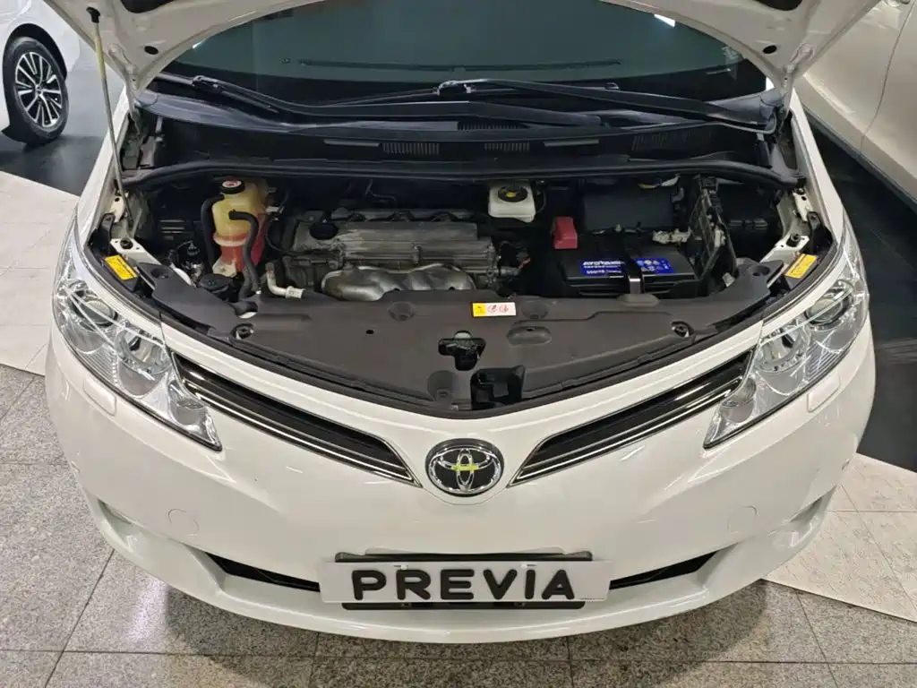 Toyota Previa 2018 — фото 20