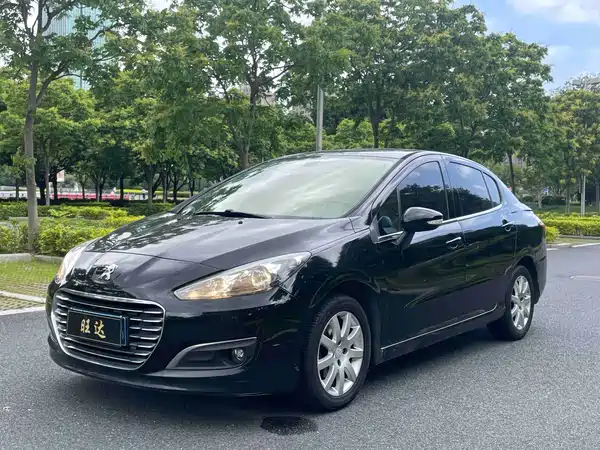 Peugeot 308 2015