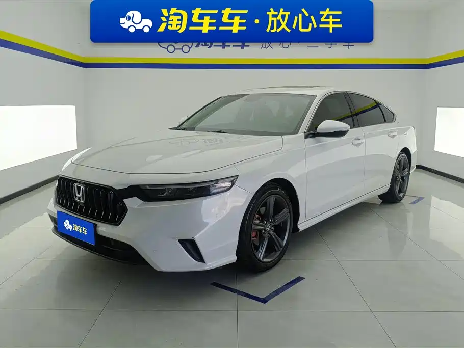 Honda Inspire 2024 — фото 1