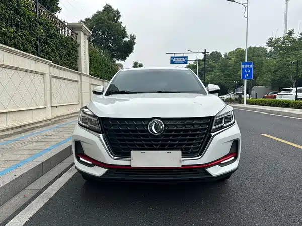 Dongfeng Fengguang 500 2021