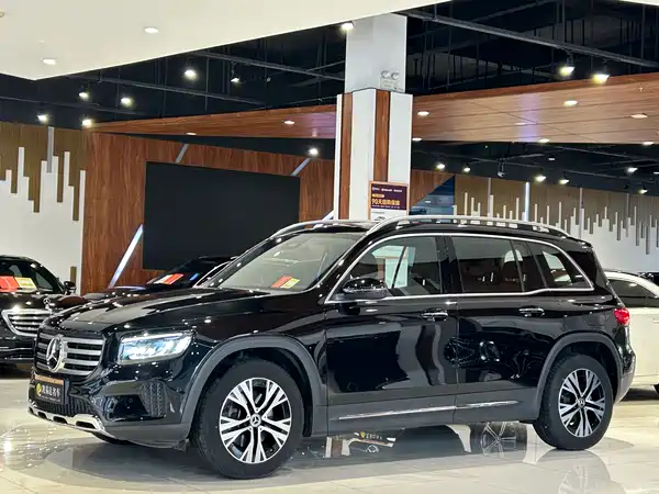 Mercedes-Benz GLB 2024