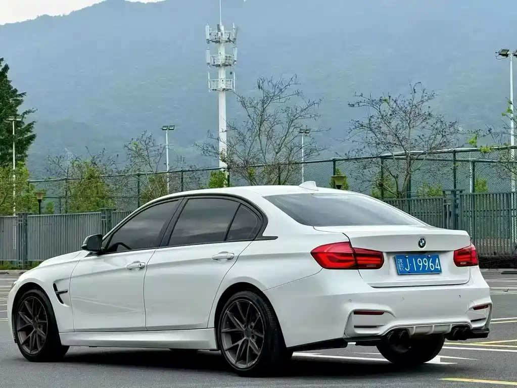 BMW 3 Series 2016 — фото 7