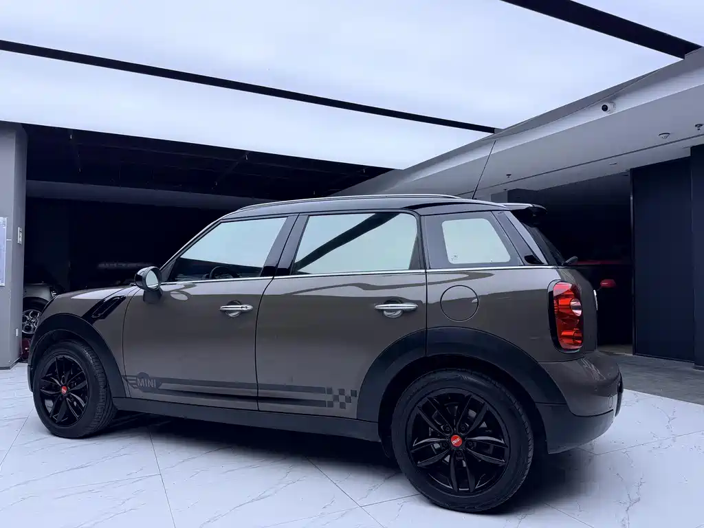 MINI Countryman 2011