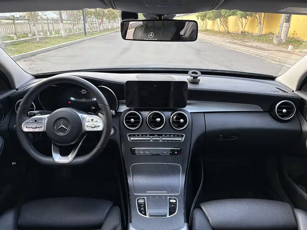 Mercedes-Benz C-Class 2020 — фото 6