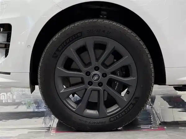Land Rover Range Rover Sport 2024