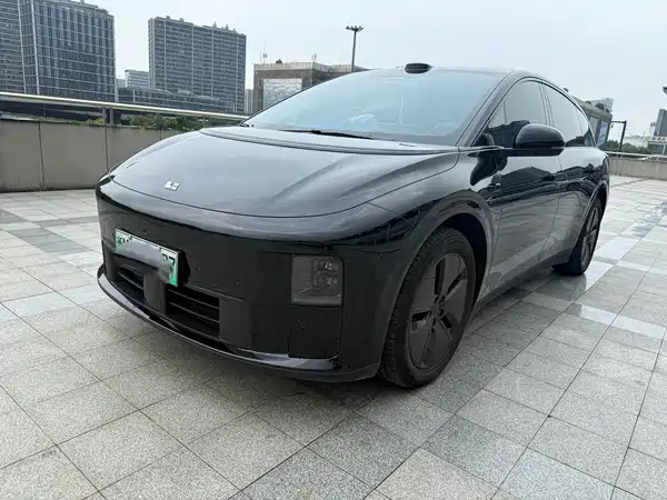 Li Auto i6 2026