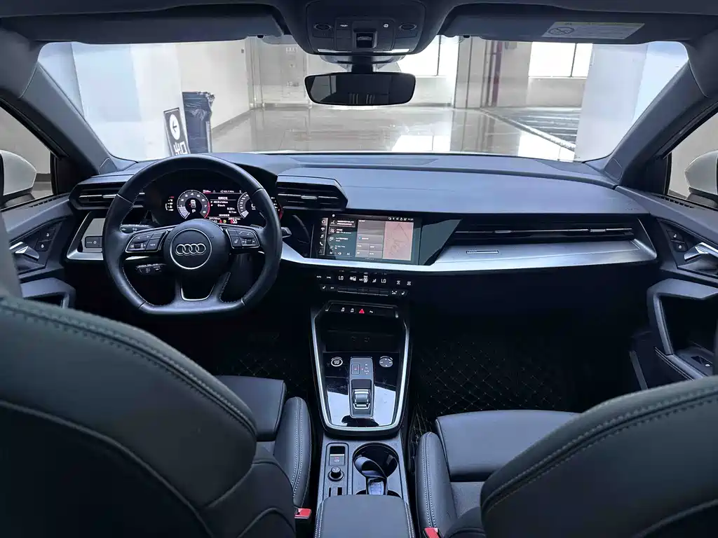 Audi A3 2023 — фото 18