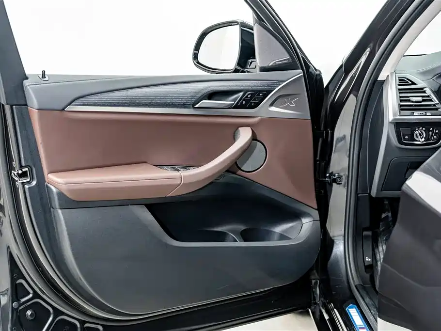 BMW X3 2022 — фото 17