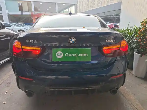 BMW 1 Series 2023