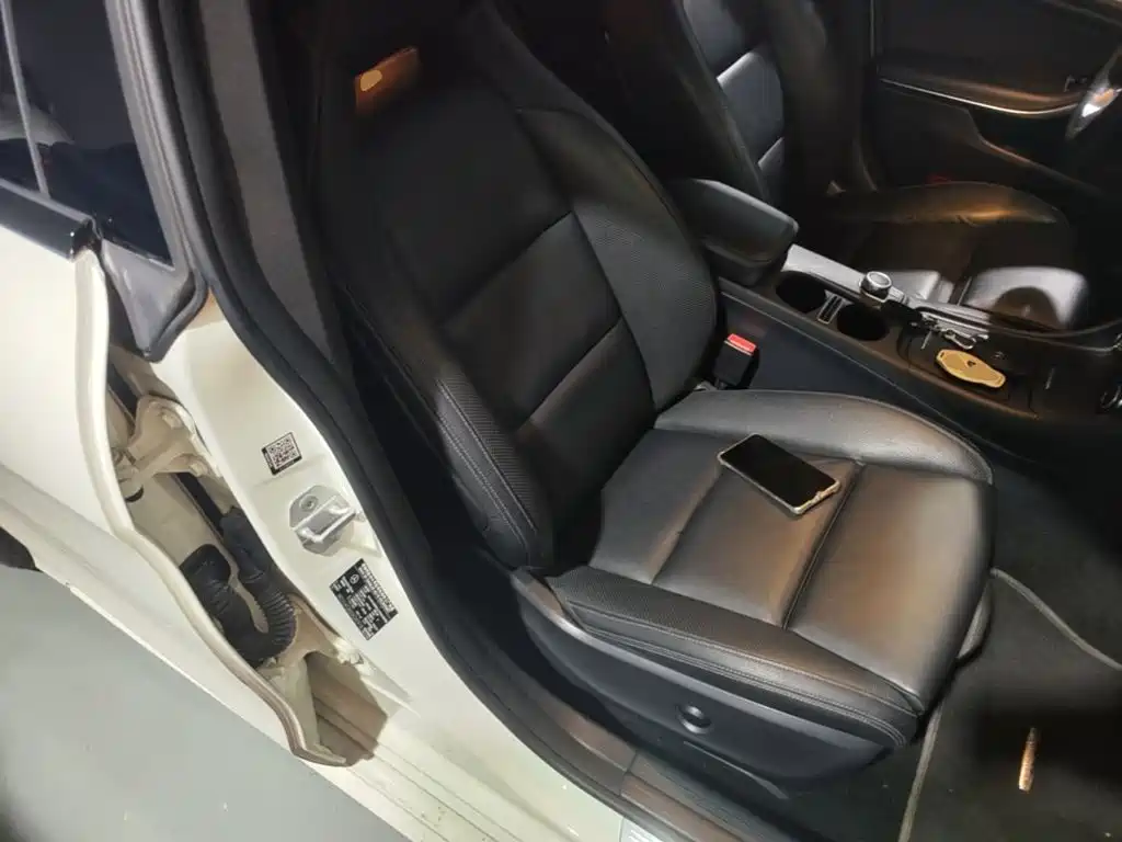 Mercedes-Benz CLA 2016 — фото 25