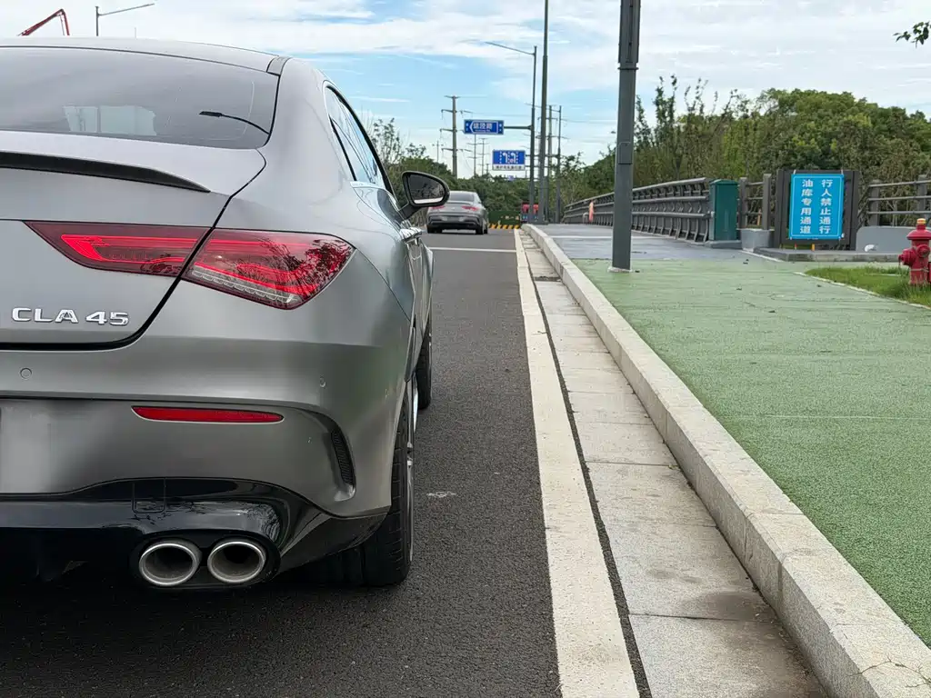 Mercedes-Benz Mercedes CLA AMG 2021 — фото 15