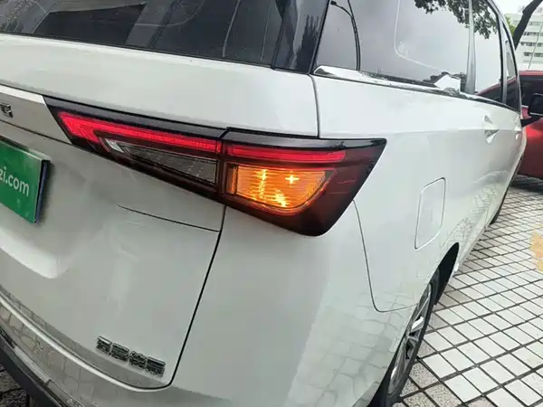 Wuling Jiachen 2023