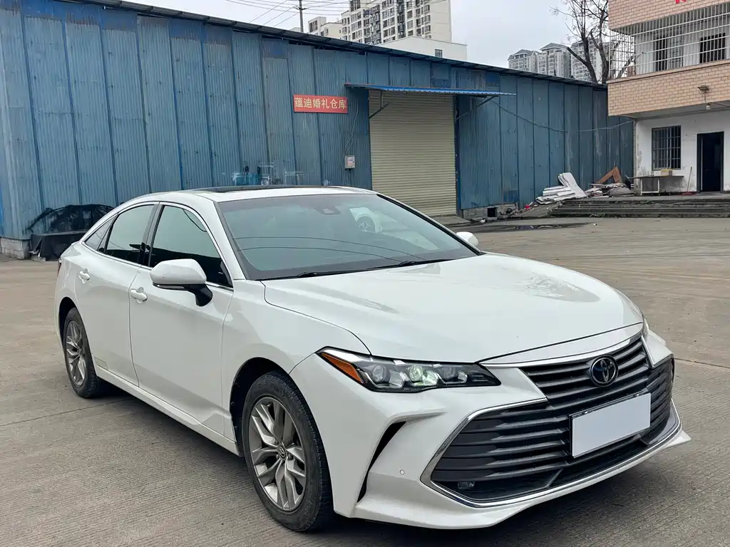 Toyota Avalon 2020 — фото 3