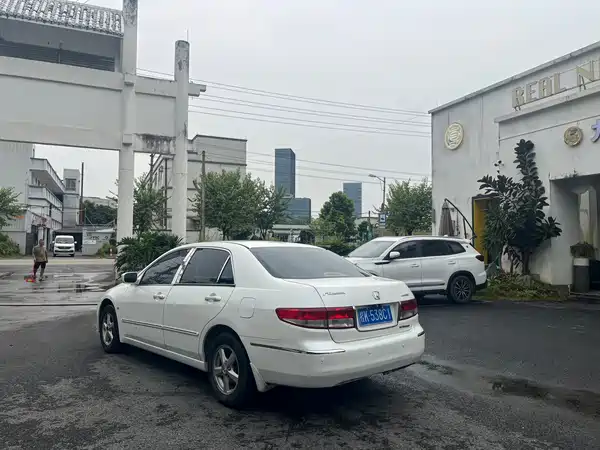 Honda Accord 2004