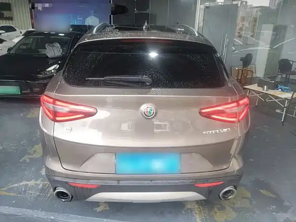 Alfa Romeo Stelvio 2019